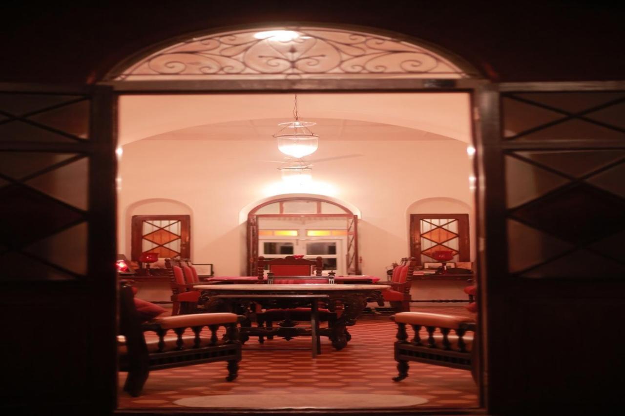 Saffronstays Parsi Manor, Matheran Exterior foto